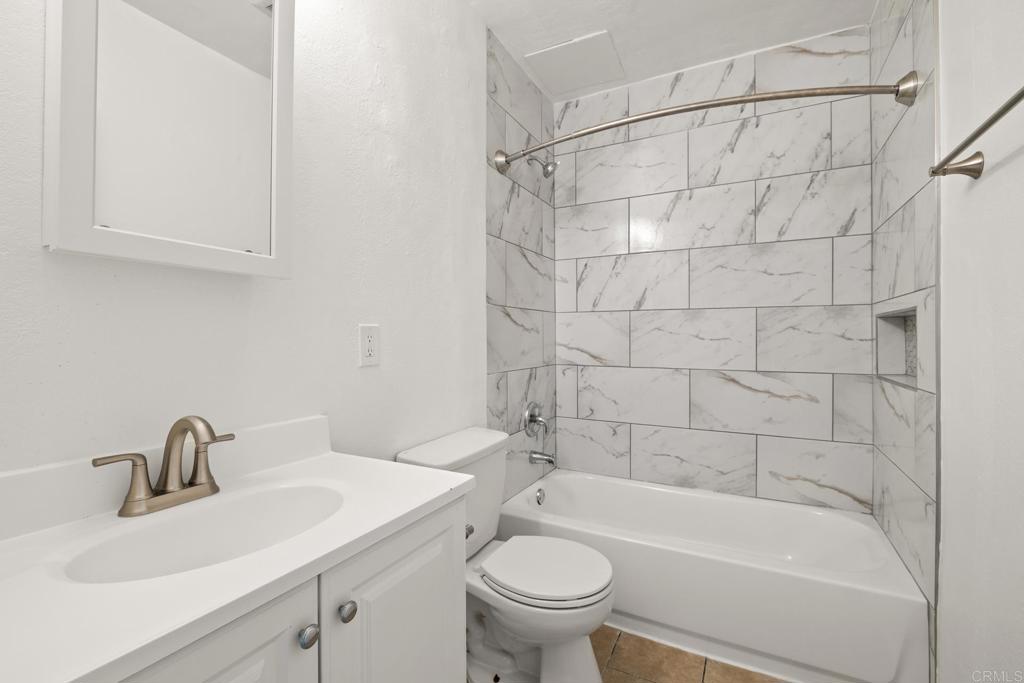 927 Daisy Avenue Property Photo 11