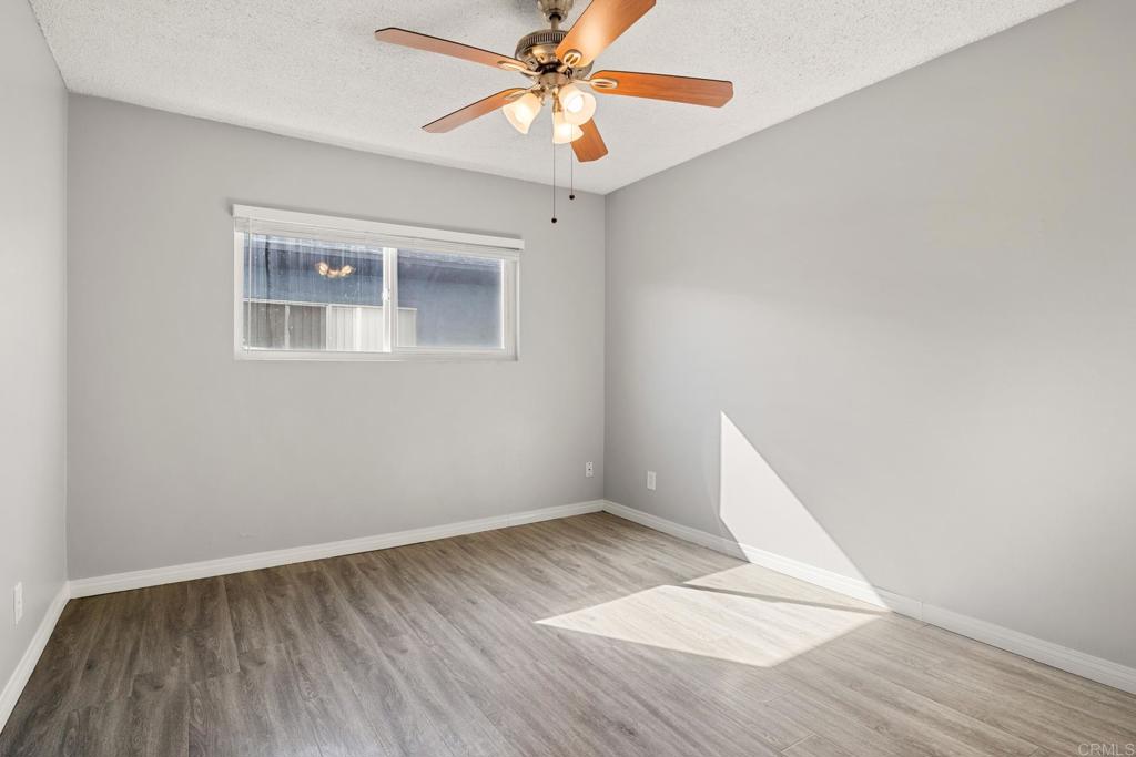 927 Daisy Avenue Property Photo 14