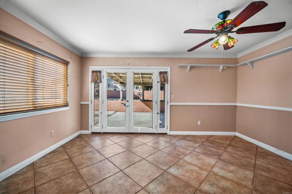 876 Halecrest Drive Property Photo 17