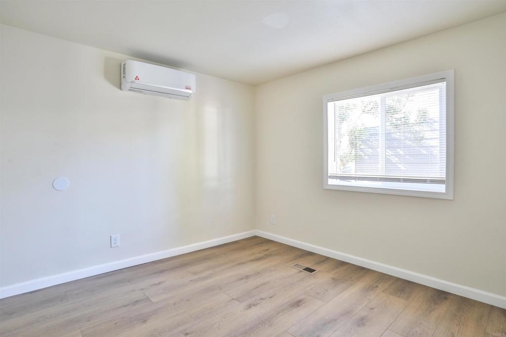 826 E Route 66 16 Property Photo 16