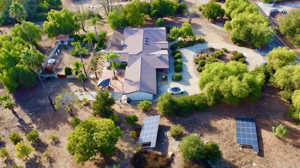 13227 Blueberry Hill Lane Property Photo 4