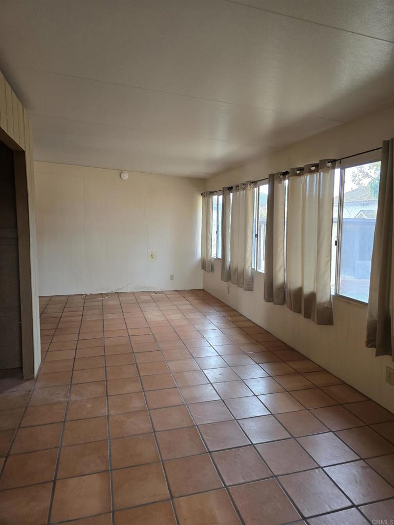 2416 J Ave Property Photo 16