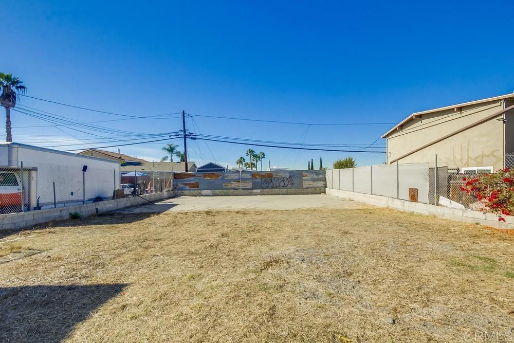 852 Grand Avenue Property Photo 10