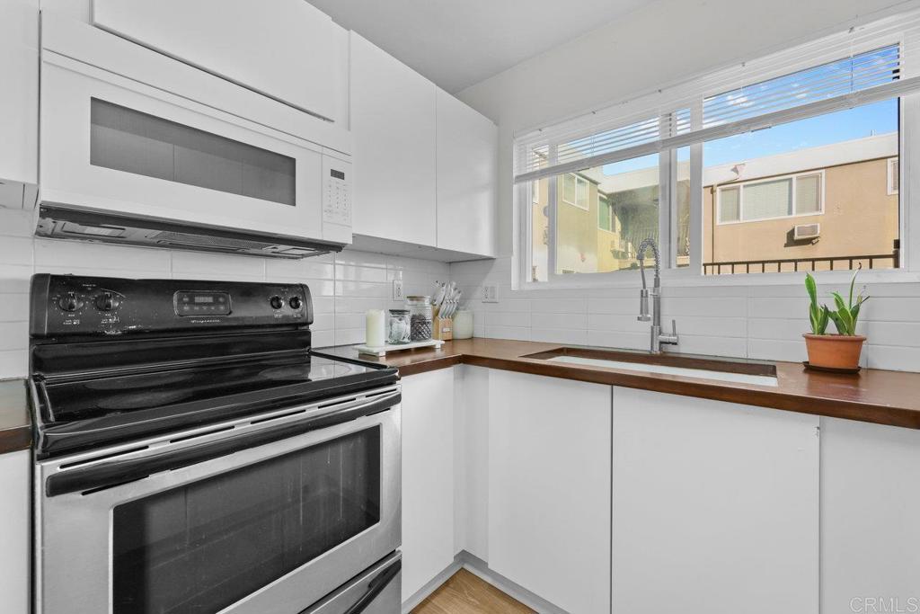 6602 Beadnell Way 14 Property Photo 11