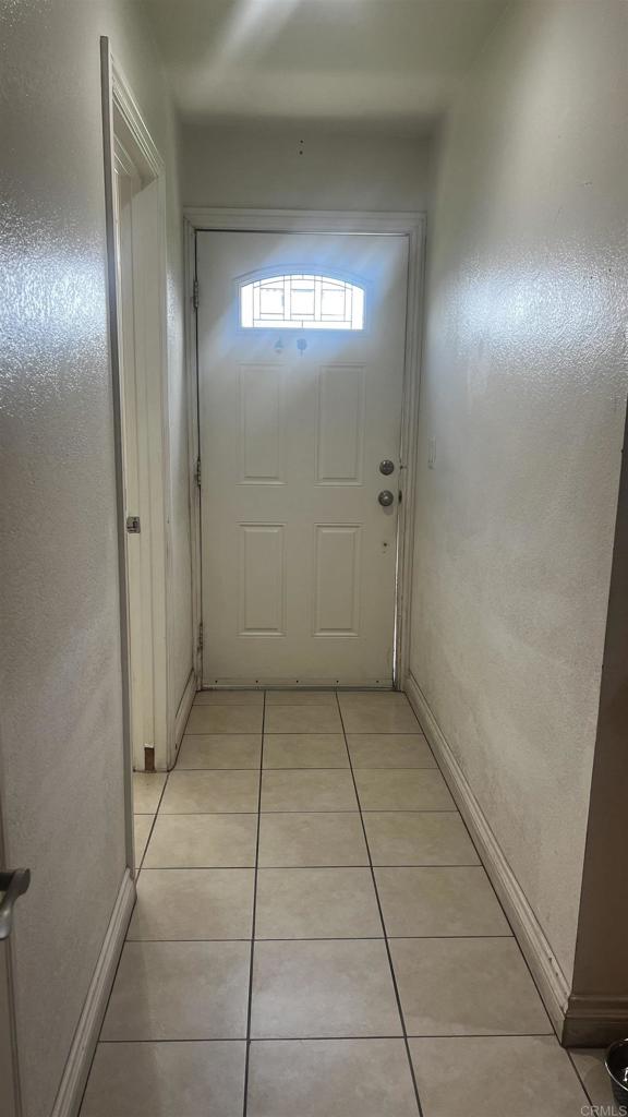851 S Mollison Avenue 29 Property Photo 9