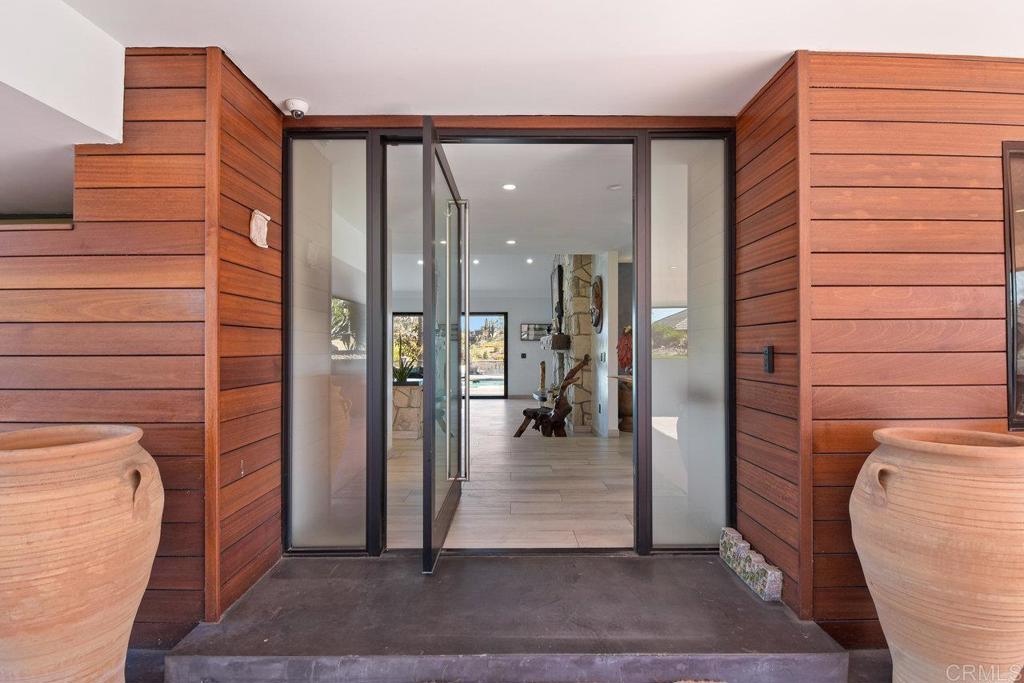 5455 Toyon Road Property Photo 8