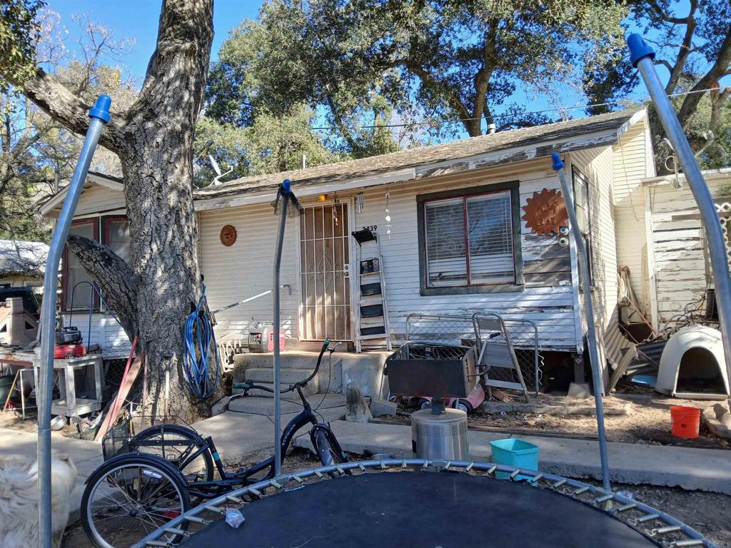 2439 Live Oak Trail Property Photo