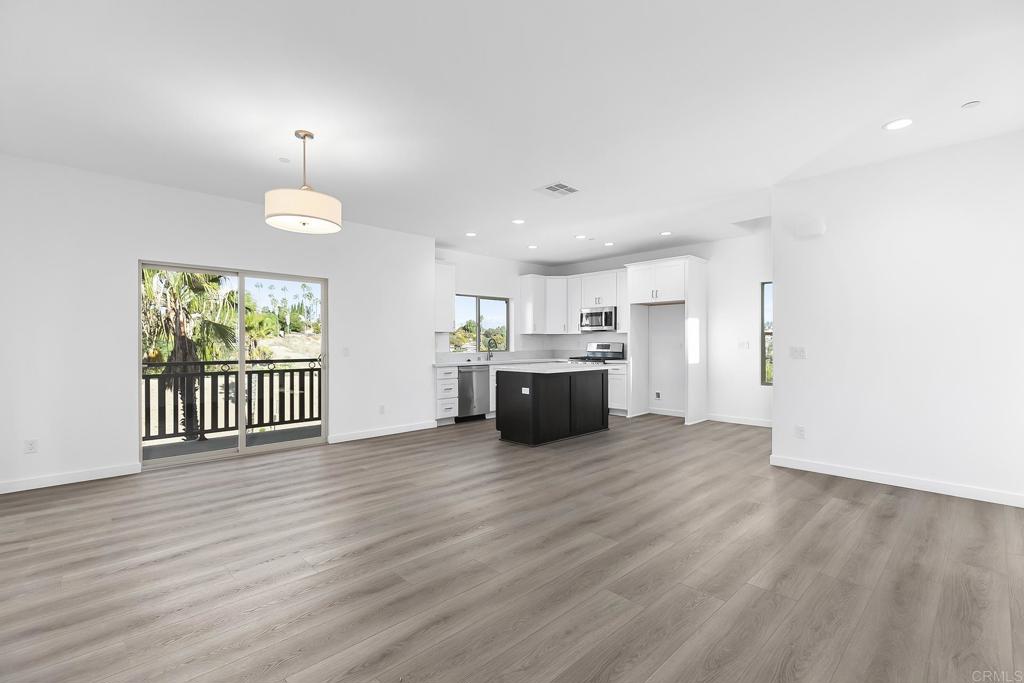 8564 Vista Azul Pl Property Photo 3
