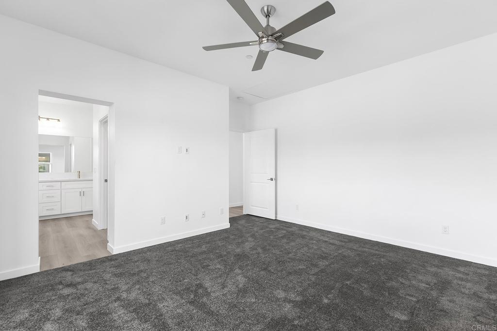 8564 Vista Azul Pl Property Photo 15
