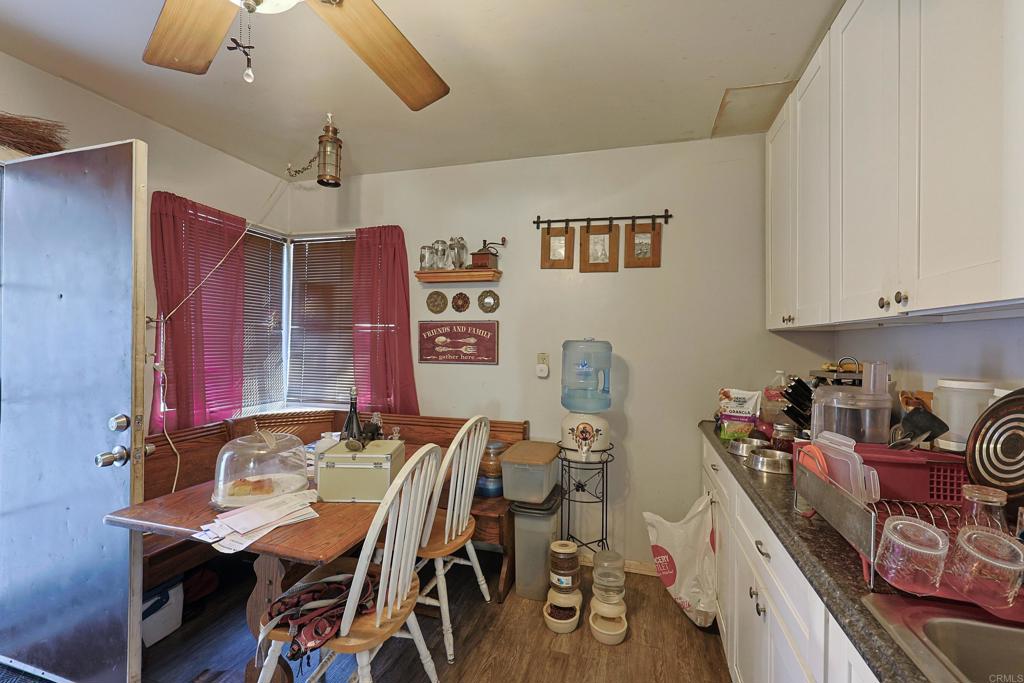 4026 30 N Bonita Street Property Photo 17
