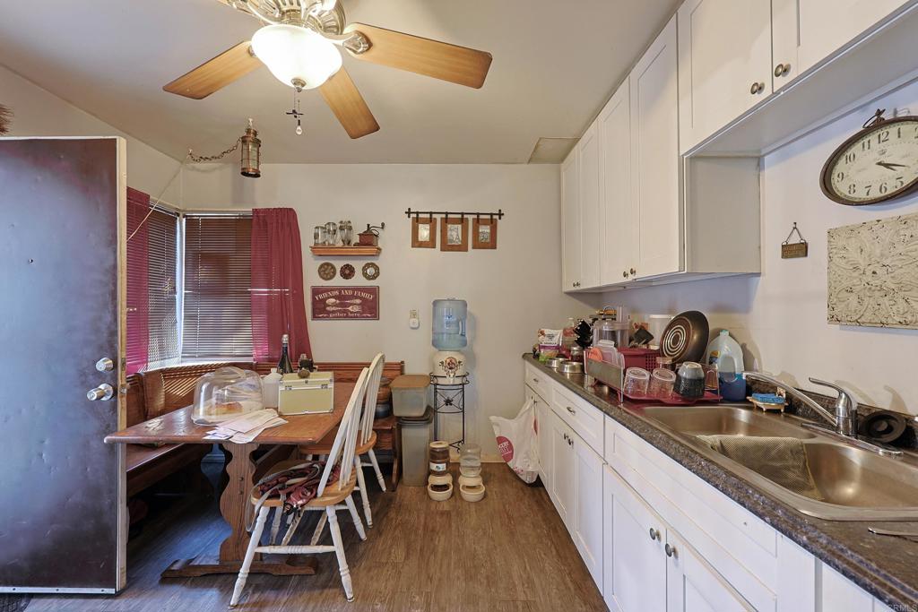 4026 30 N Bonita Street Property Photo 18