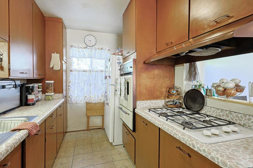 4026 30 N Bonita Street Property Photo 46