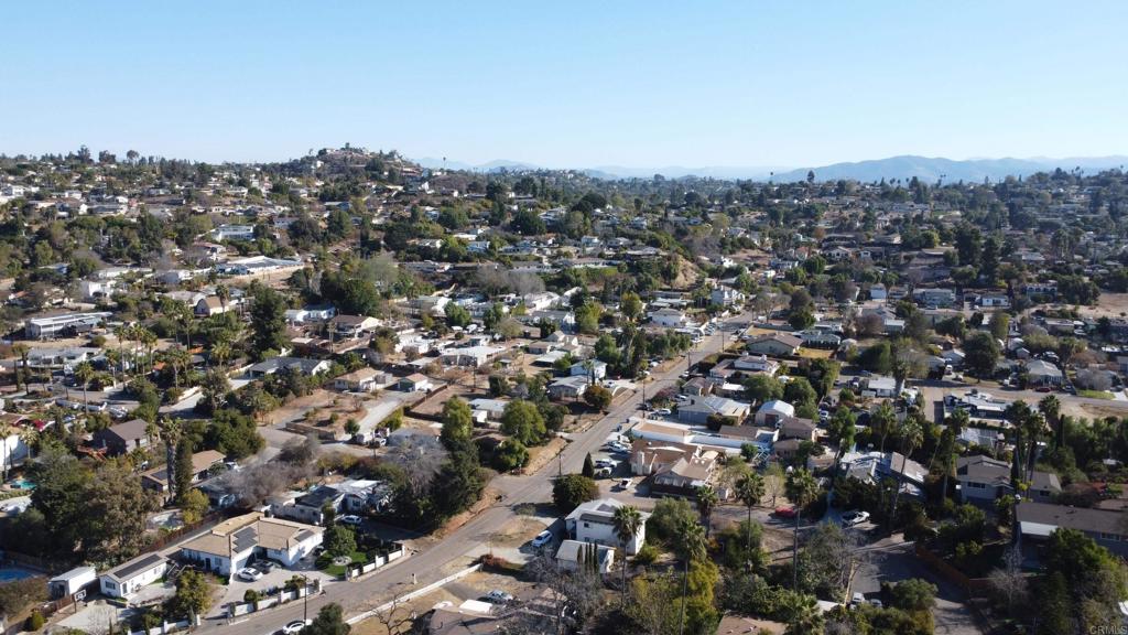 4026 30 N Bonita Street Property Photo 57
