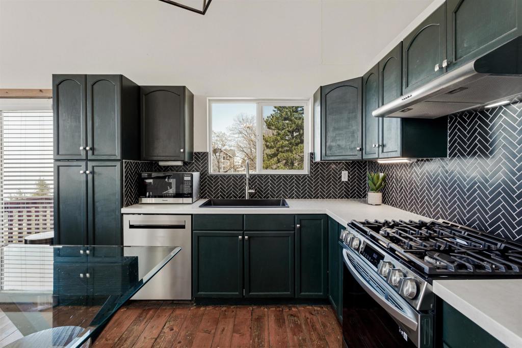 30191 Enchanted Way Property Photo 9