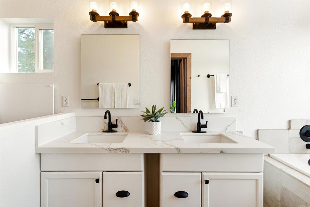 30191 Enchanted Way Property Photo 26