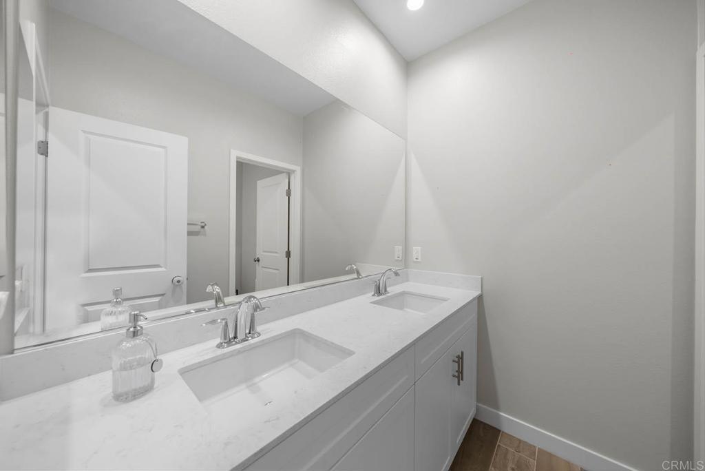 7544 Canyon Drive Property Photo 27