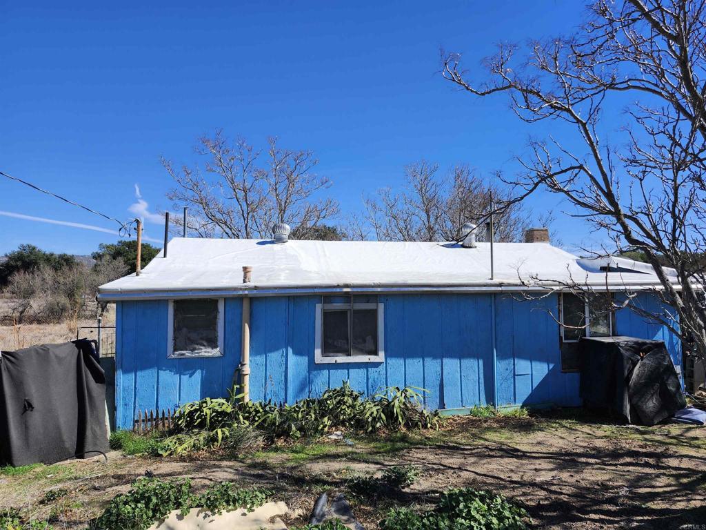 1664 Potrero Circle Property Photo