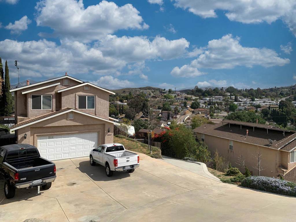 11820 Gardena Ln Property Photo