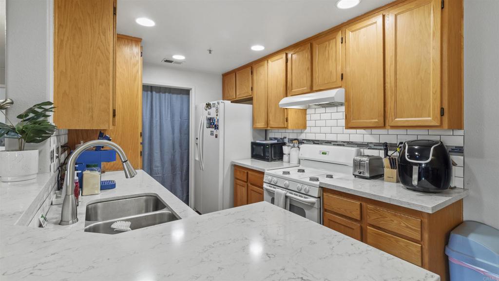 1346 Nicolette Avenue 1231 Property Photo 6
