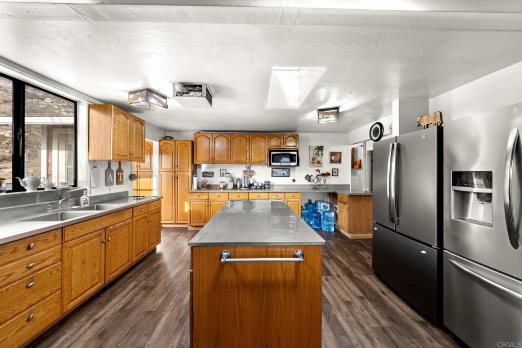 13610 Willow Road Property Photo 11