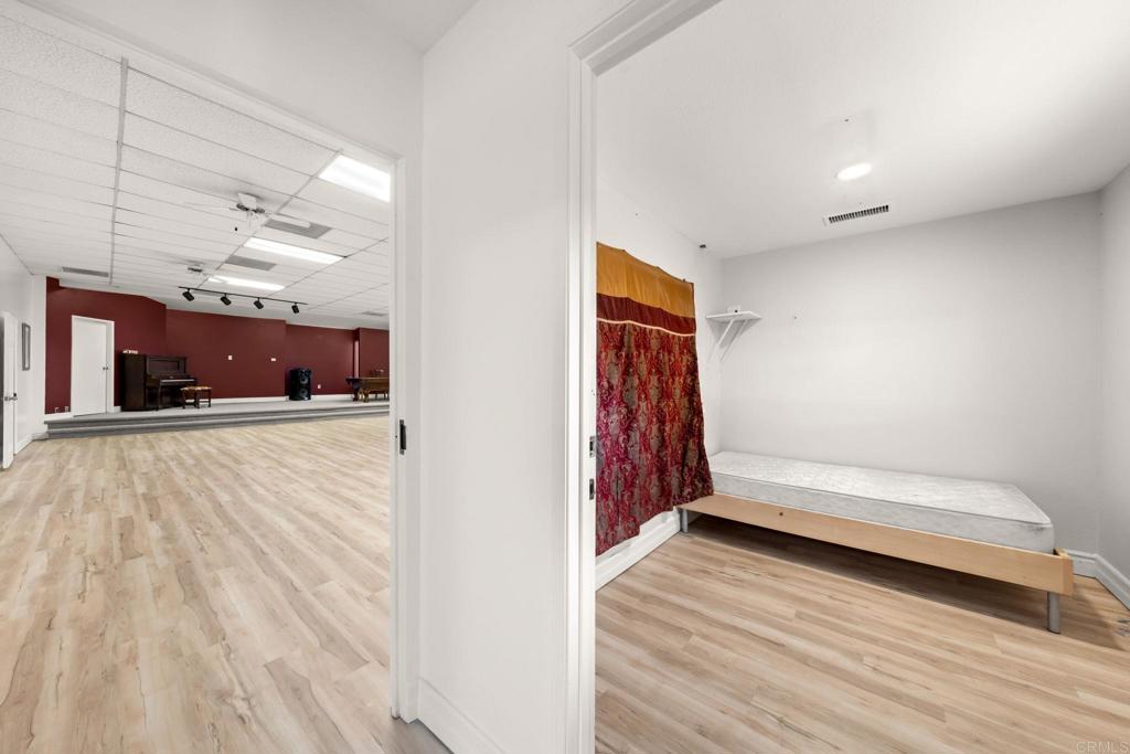 13610 Willow Road Property Photo 39