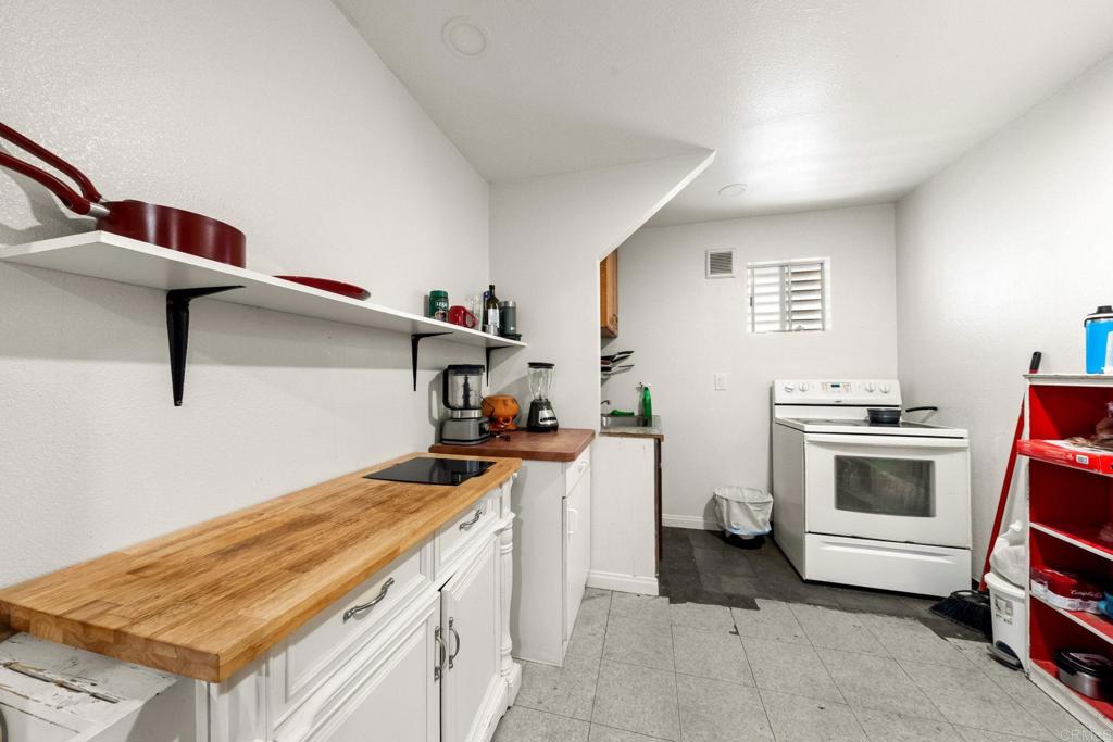 13610 Willow Road Property Photo 40