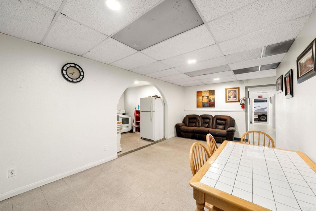 13610 Willow Road Property Photo 43