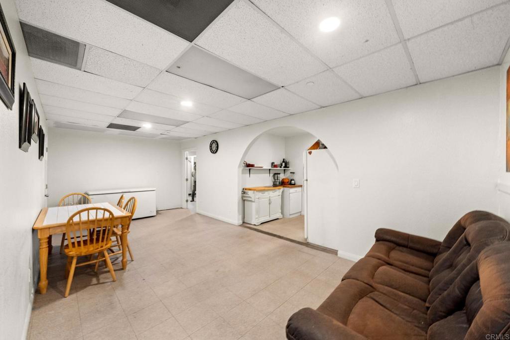 13610 Willow Road Property Photo 44