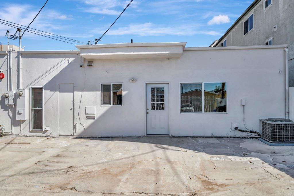 3836 3840 43rd Street Property Photo 5