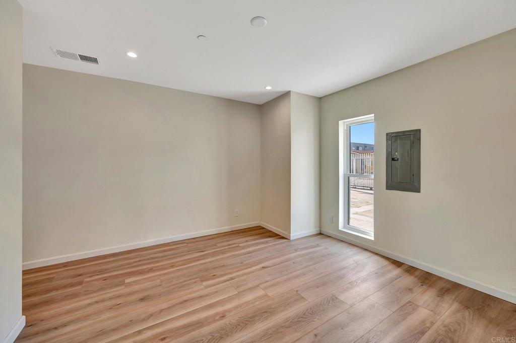 3836 3840 43rd Street Property Photo 11