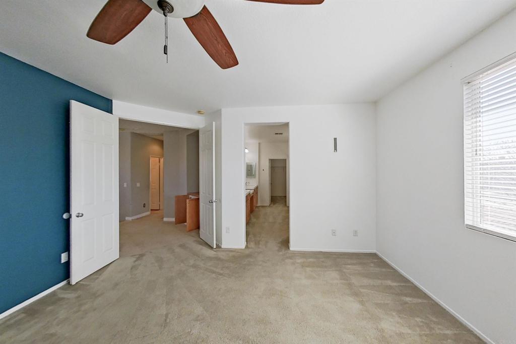 6048 Oak Fence Lane Property Photo 17