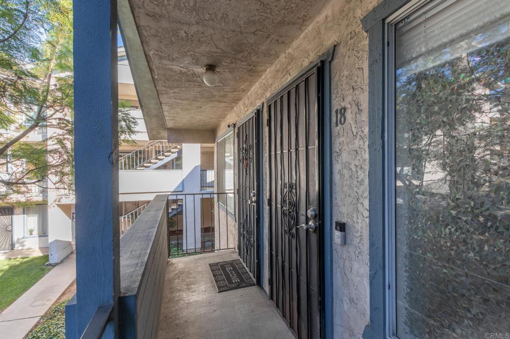 569 E Street Property Photo