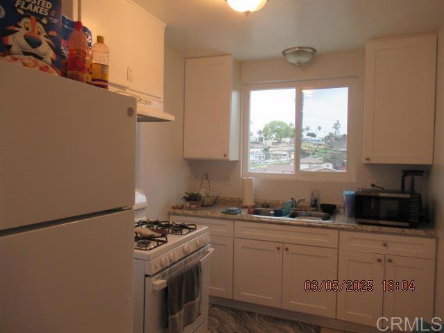 4240 Nordica Avenue 6 Property Photo