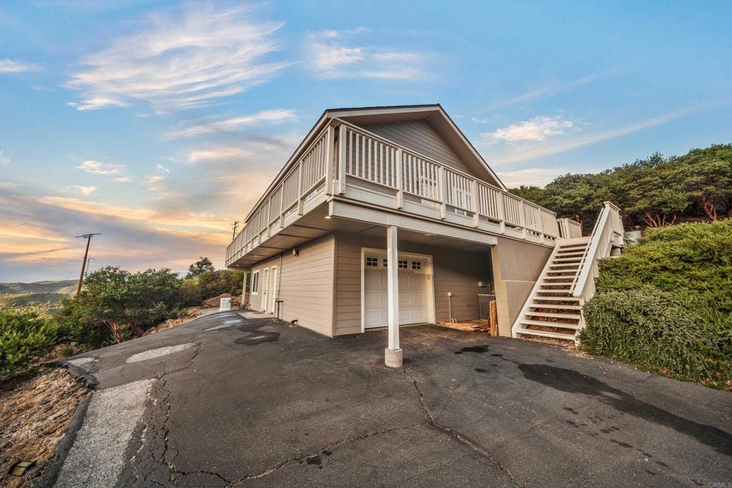 35465 Sunset Lane Property Photo