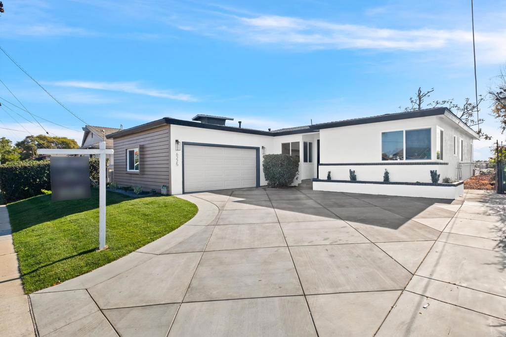 6225 Viewpoint Drive Property Photo