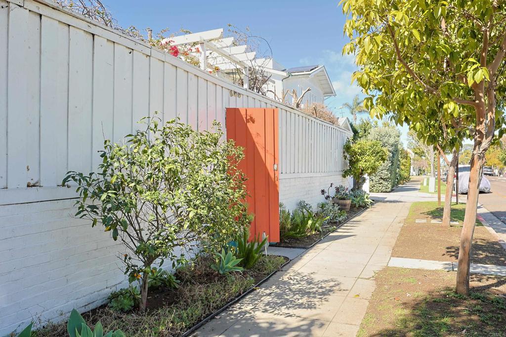 818 Third Street Property Photo