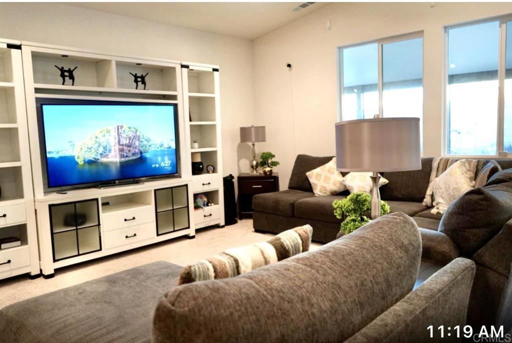 32581 Prairie Crossing Drive Property Photo 4