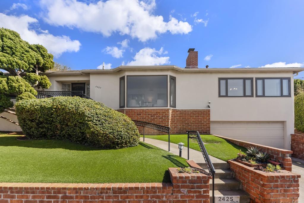 Point Loma Real Estate Listings Main Image