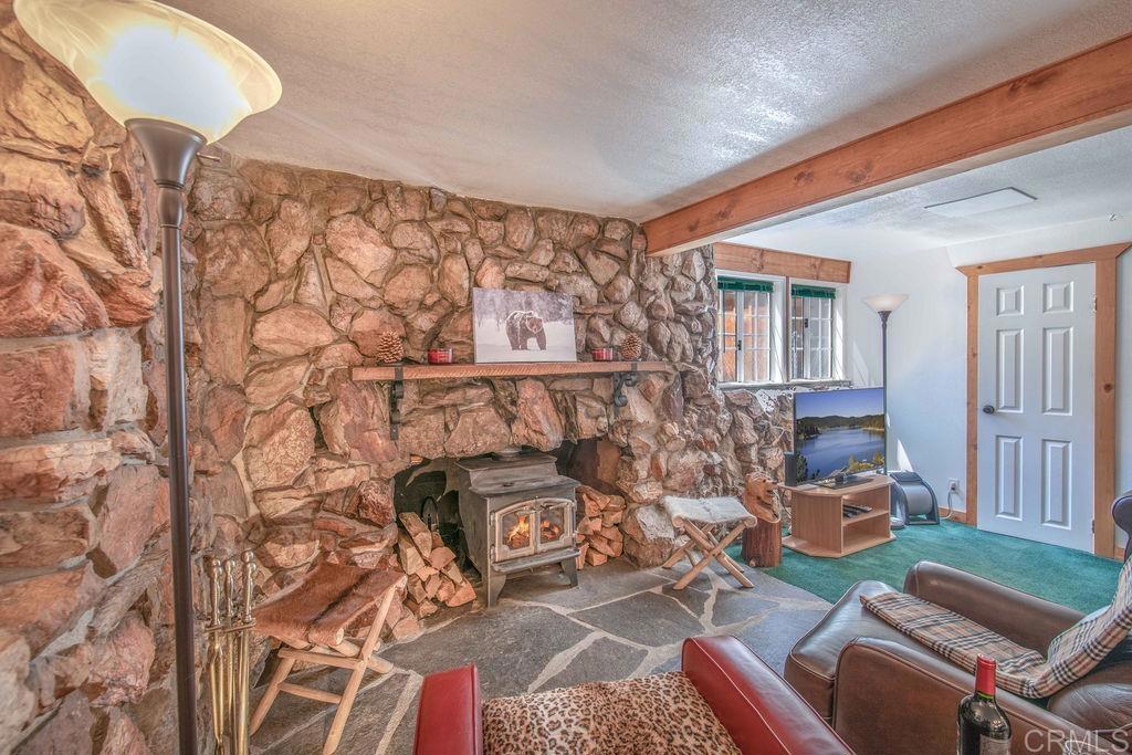 220 E Mojave Boulevard Property Photo 12