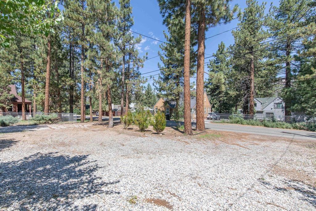 220 E Mojave Boulevard Property Photo 35