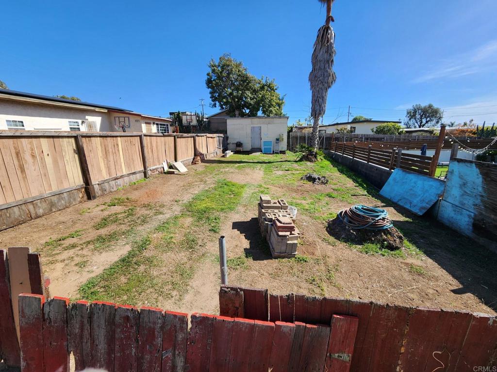 475 Oxford Street Property Photo 26
