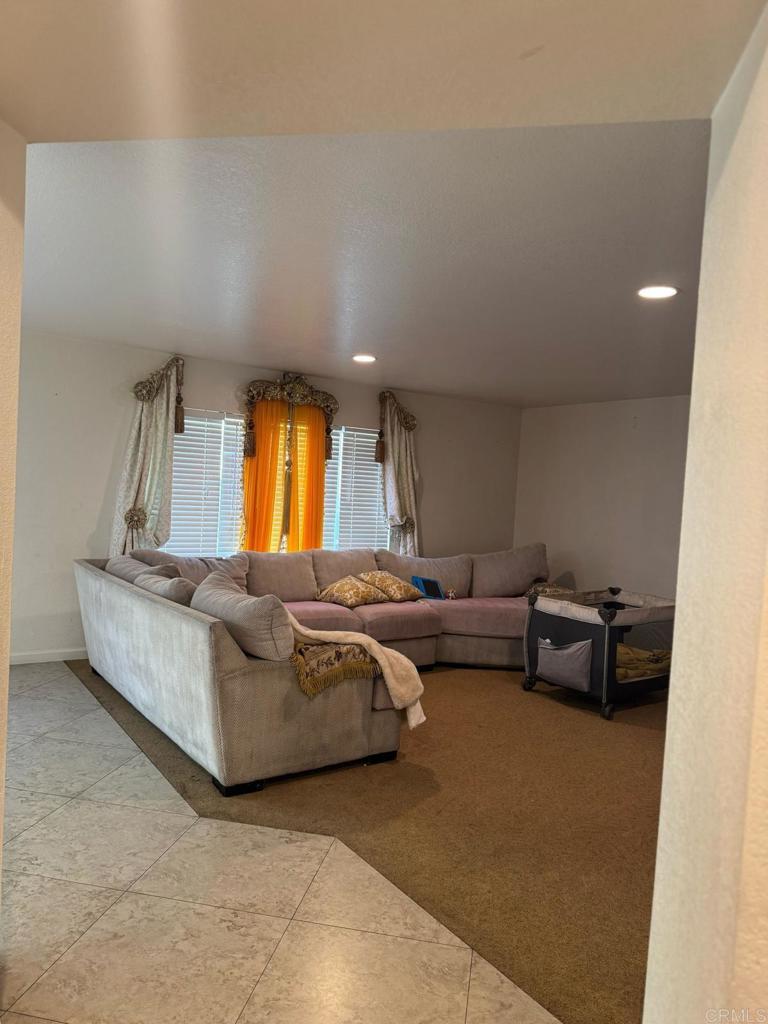 91911 Real Estate Listings Main Image