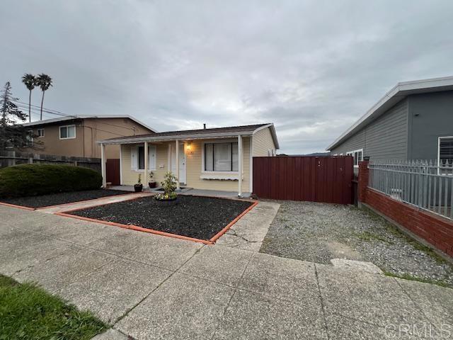 821 Baden Avenue Property Photo