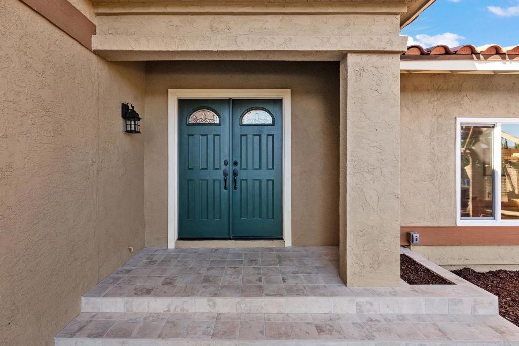 5405 Romega Court Property Photo 12