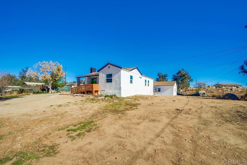 22776 Old Elsinore Road Property Photo