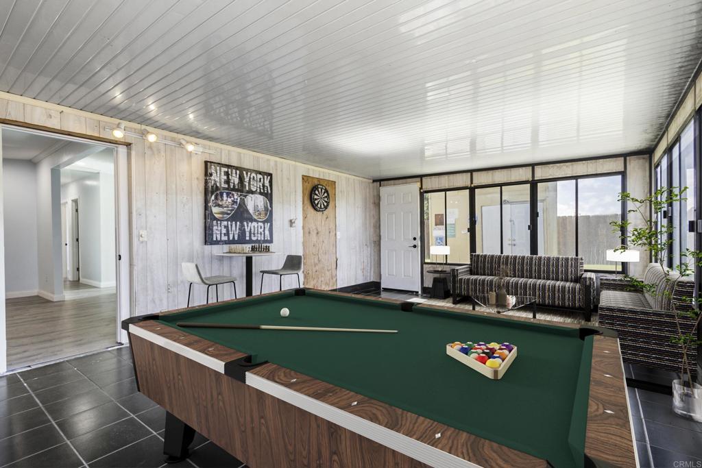 1217 Holly Avenue Property Photo