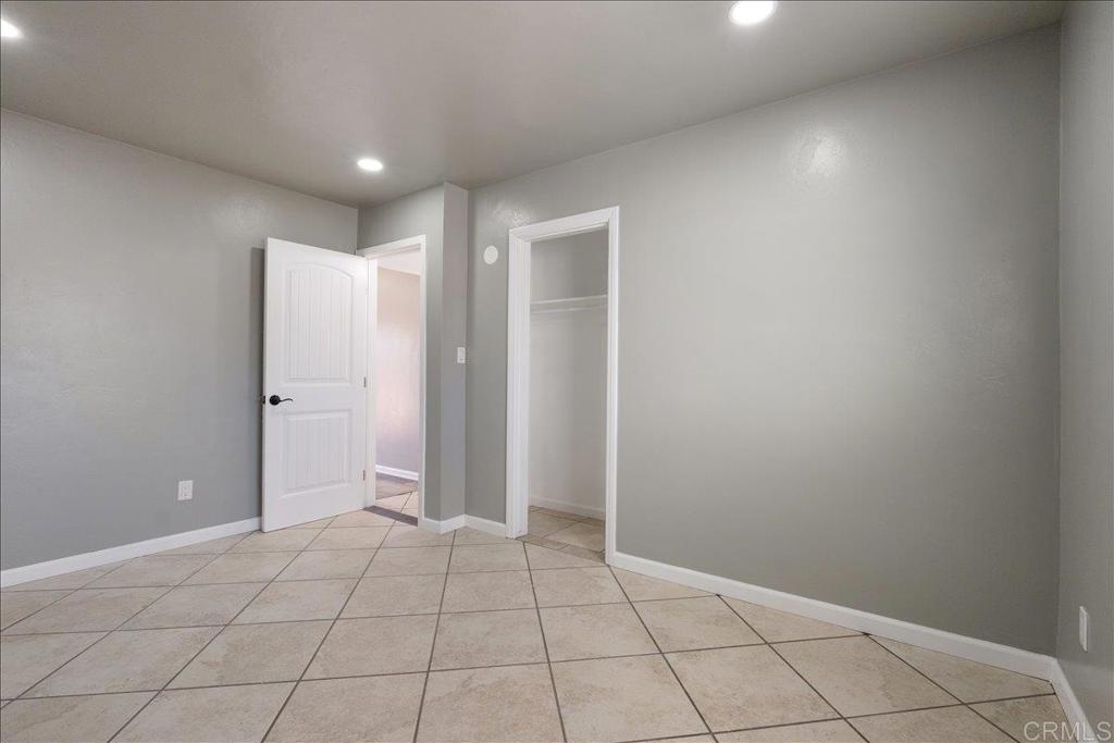 3260 64 Steel Street Property Photo 8