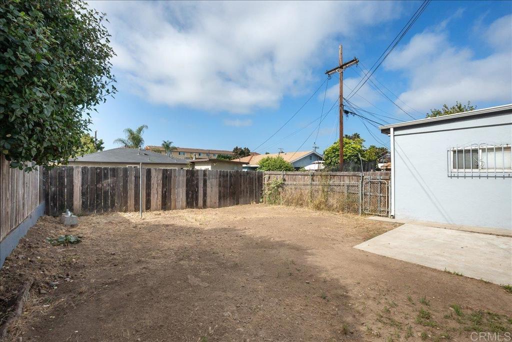 3260 64 Steel Street Property Photo 11
