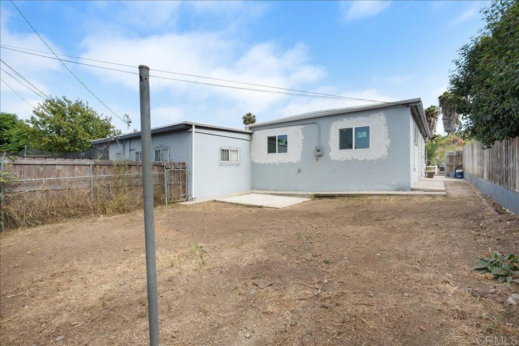 3260 64 Steel Street Property Photo 29
