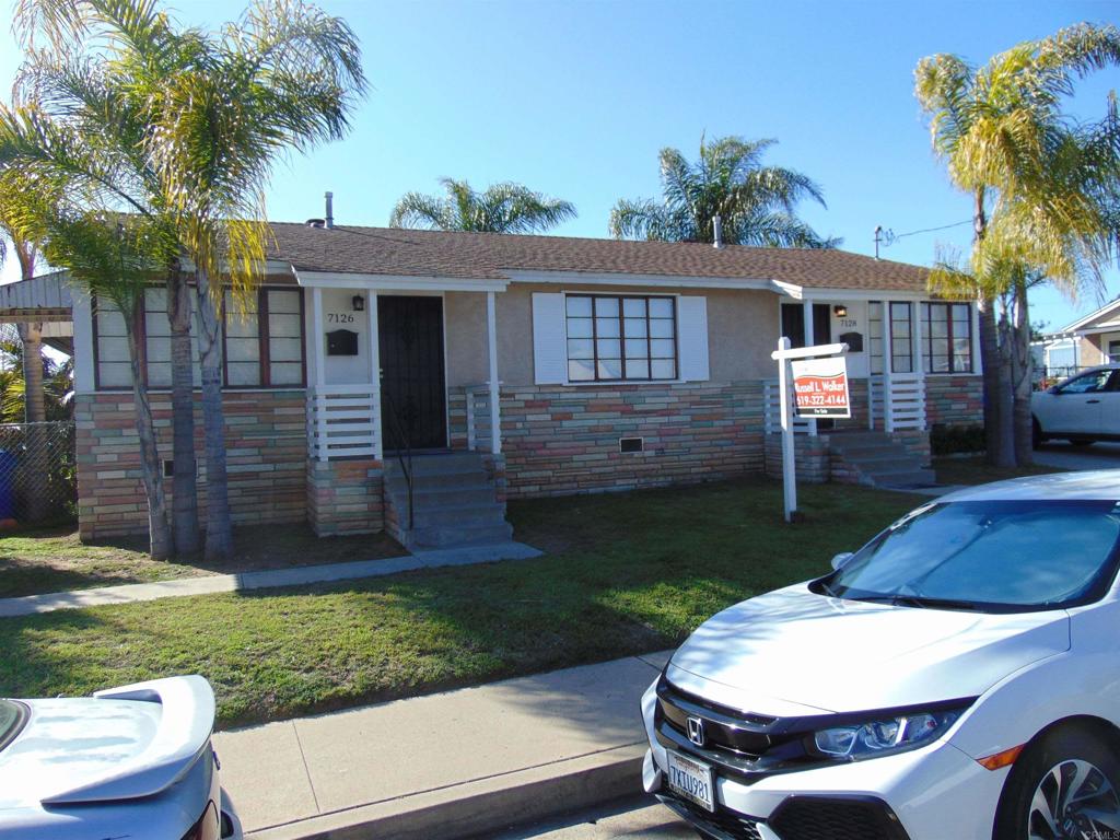 7126 7128 Hyatt Street Property Photo 2
